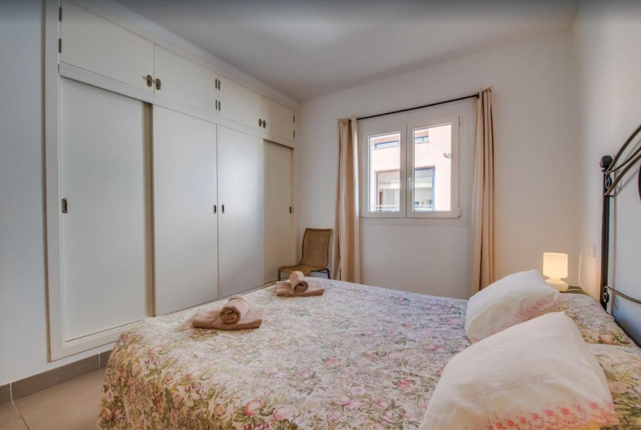 Es Port Penthouse Lägenhet Santanyí Exteriör bild